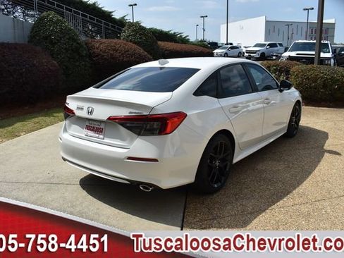 Used 2024 Honda Civic Sport image 10