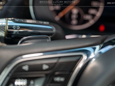 Used 2022 Bentley Continental GT image 31