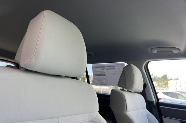 New 2027 Hyundai Santa Fe SE AWD/4WD image 17