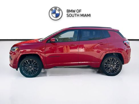 Used 2023 Jeep Compass Limited image 4