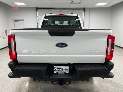 Used 2024 Ford F250 XL w/ 360-Degree Camera Package AWD/4WD image 8