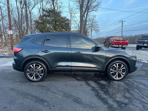 Used 2022 Ford Escape SEL w/ SEL Stealth AWD Package image 8