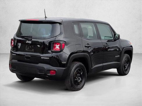 Used 2019 Jeep Renegade Sport image 5