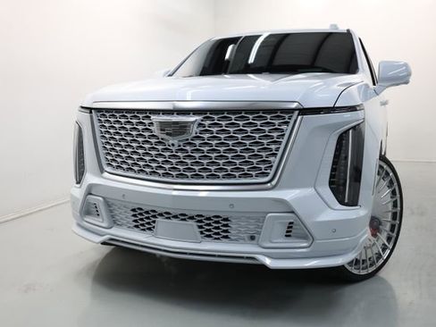 Used 2026 Cadillac Escalade V AWD/4WD image 64