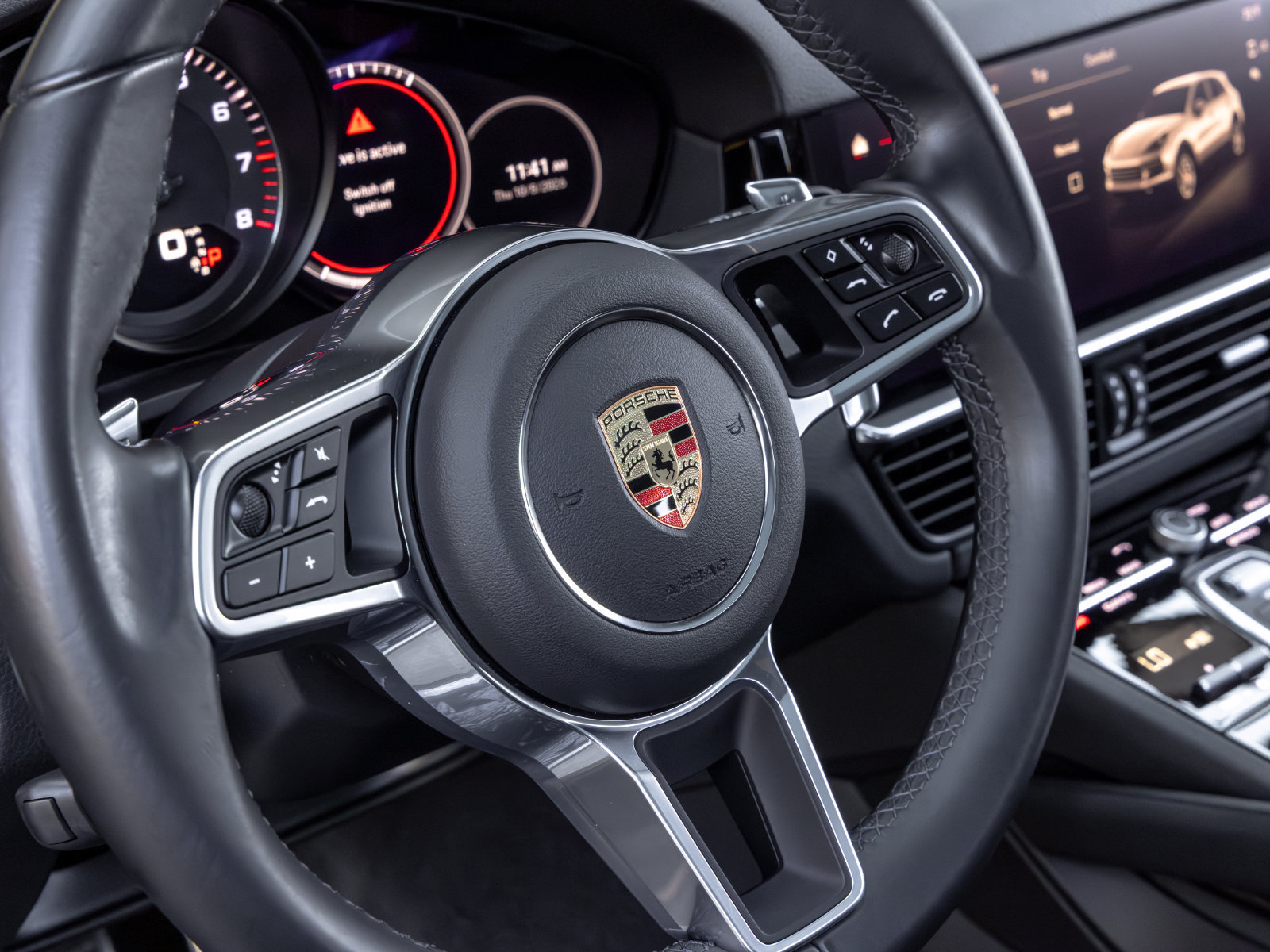 Used 2023 Porsche Cayenne S Platinum AWD/4WD image 40
