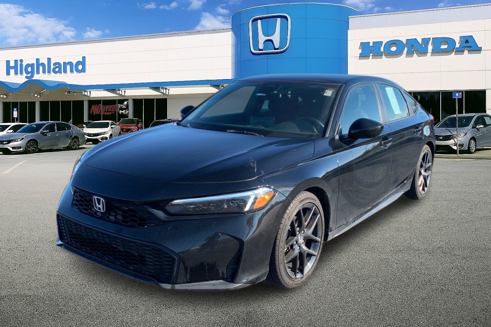 Used 2025 Honda Civic Sport image 1