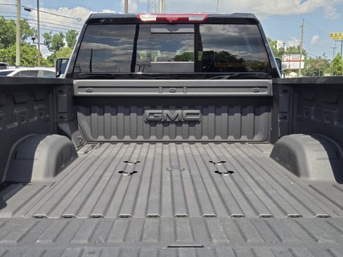 Used 2026 GMC Sierra 2500 Denali Ultimate AWD/4WD image 13