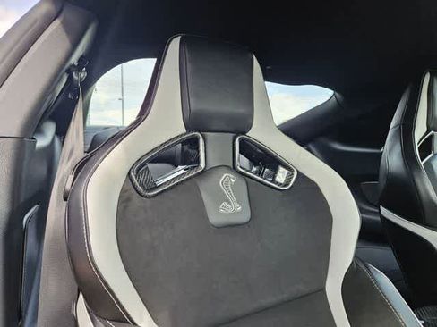 Used 2021 Ford Mustang Shelby GT500 w/ Technology Package image 22