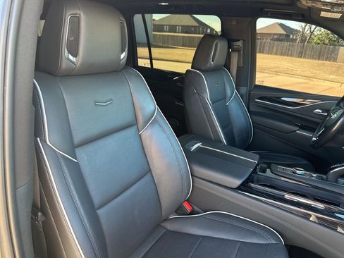 Used 2022 Cadillac Escalade ESV Sport w/ Touring Package image 52