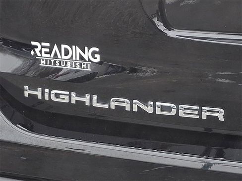 Used 2021 Toyota Highlander XLE image 33