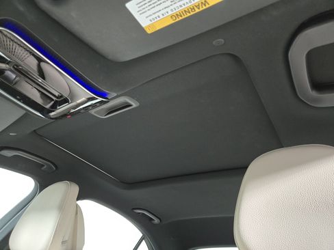 Used 2022 Mercedes-Benz C 300 Sedan image 13