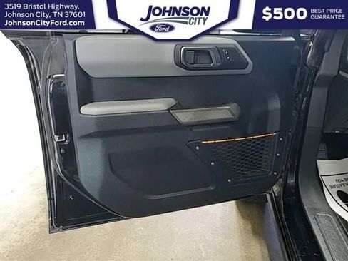 Used 2023 Ford Bronco Badlands AWD/4WD image 12