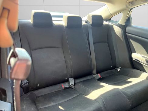 Used 2019 Honda Civic LX image 15