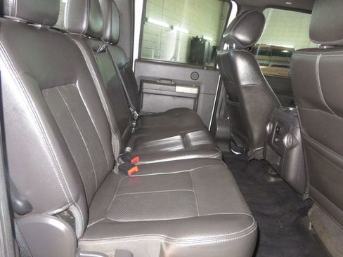 Used 2012 Ford F350 Lariat w/ Chrome Pkg image 28