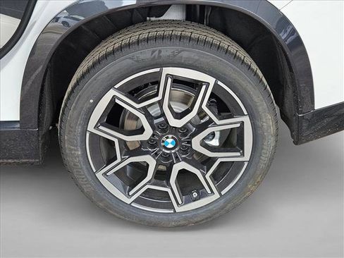 Used 2026 BMW X1 xDrive28i w/ Technology Package AWD/4WD image 10