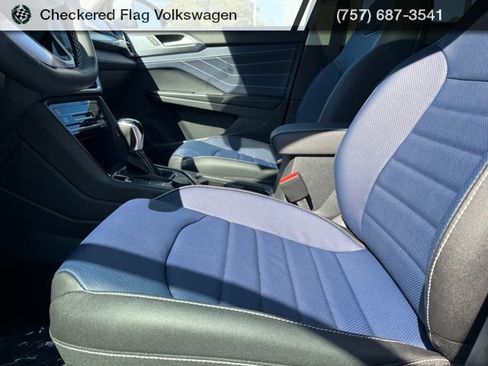 New 2026 Volkswagen Taos SEL AWD/4WD image 23