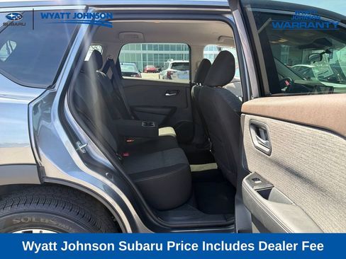 Used 2023 Nissan Rogue SV FWD image 35