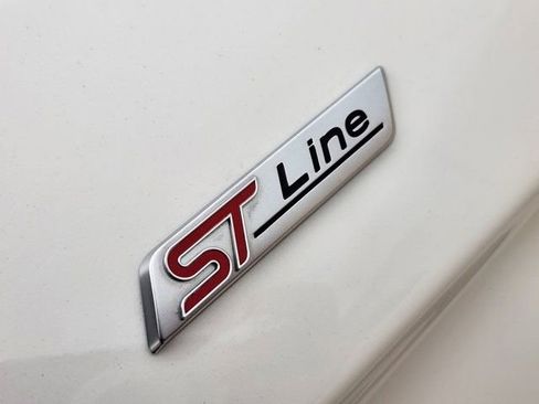 Used 2022 Ford Edge ST-Line AWD/4WD image 11