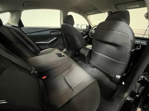 Used 2023 Honda Accord LX image 12