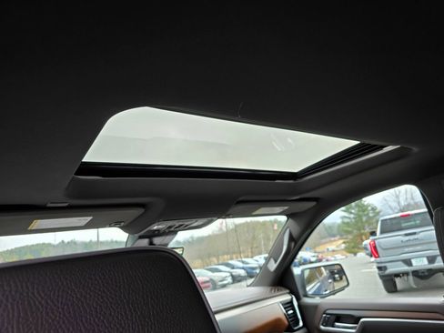 New 2026 GMC Sierra 1500 Denali w/ Denali Reserve Package image 13