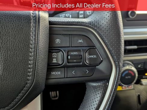 Certified 2025 Toyota 4Runner TRD Sport AWD/4WD image 28