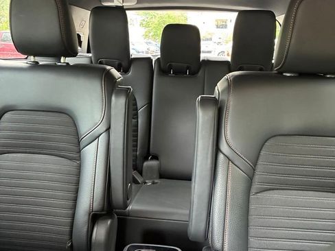 Used 2025 Nissan Pathfinder Rock Creek AWD/4WD image 25