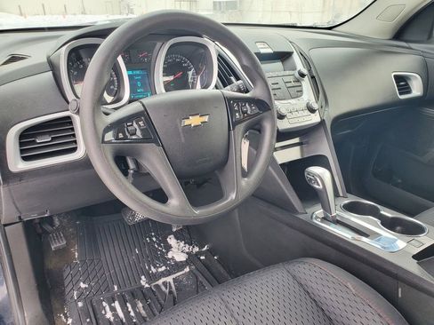 Used 2015 Chevrolet Equinox LS image 9