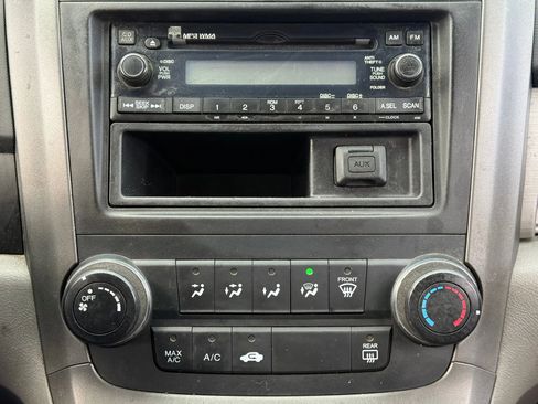 Used 2011 Honda CR-V LX image 25