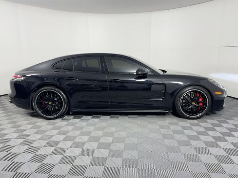 Certified 2020 Porsche Panamera GTS w/ Premium Package Plus image 8