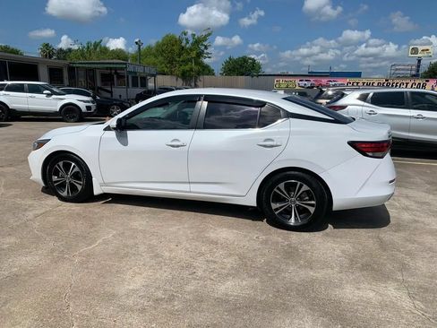 Used 2021 Nissan Sentra SV FWD image 9