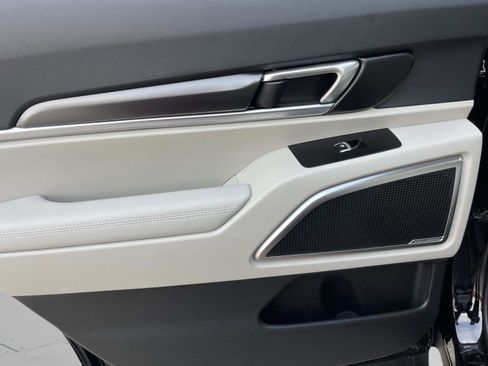 New 2025 Kia Telluride S image 20