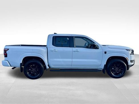 New 2026 Nissan Frontier SV AWD/4WD image 4