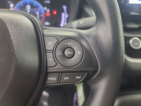 Used 2026 Toyota Corolla LE FWD image 31