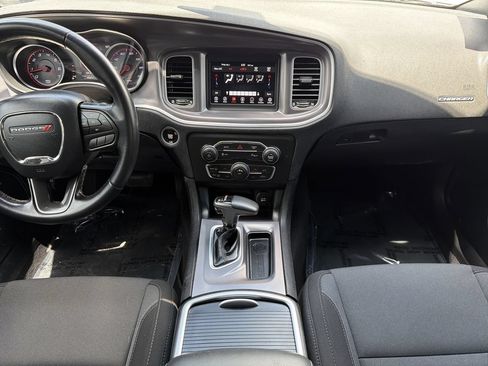 Used 2021 Dodge Charger SXT RWD image 14