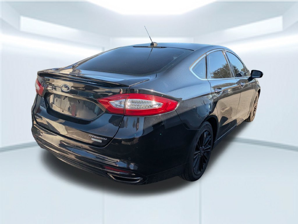 Used 2014 Ford Fusion Titanium FWD image 2