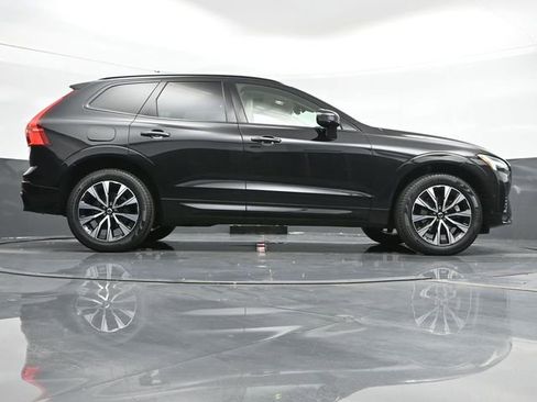 Used 2023 Volvo XC60 B5 Plus w/ Protection Package Premier image 45