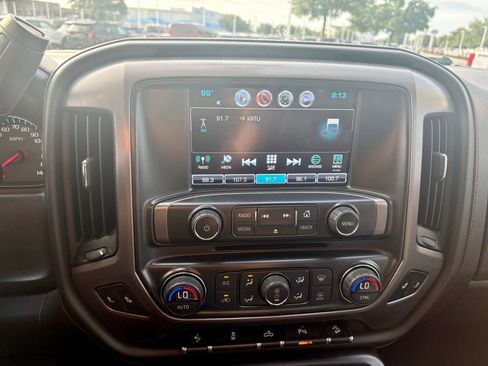 Used 2017 GMC Sierra 1500 SLT AWD/4WD image 22