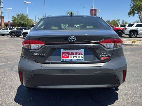 Used 2024 Toyota Corolla LE FWD image 7