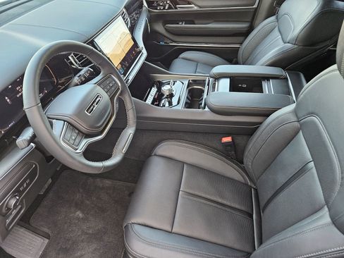 New 2026 Jeep Grand Wagoneer Summit w/ Rear Seat Video Group I image 14