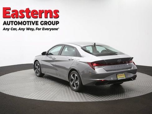Used 2023 Hyundai Elantra SEL w/ Convenience Package FWD image 59