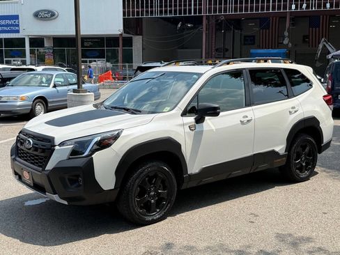 Certified 2023 Subaru Forester Wilderness AWD/4WD image 4