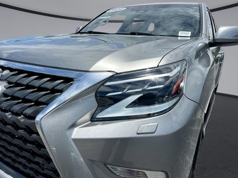 Used 2023 Lexus GX 460 Premium w/ Premium Package AWD/4WD image 18