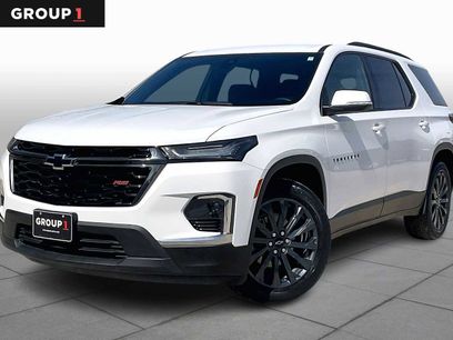Used 2023 Chevrolet Traverse RS