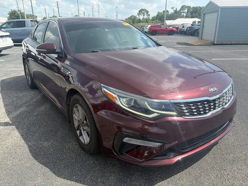 Used 2020 Kia Optima LX FWD image 1