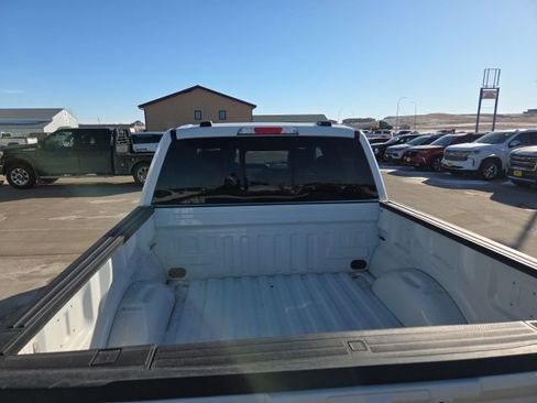 Used 2023 Ford F150 Platinum image 8