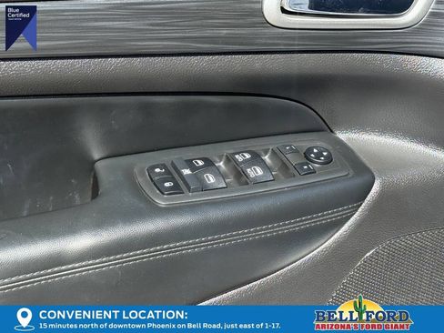 Used 2019 Jeep Grand Cherokee Altitude AWD/4WD image 18