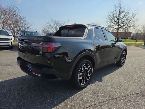 Certified 2025 Hyundai Santa Cruz Limited image 4