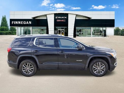 Used 2019 GMC Acadia SLT w/ LPO, Cargo Package image 8