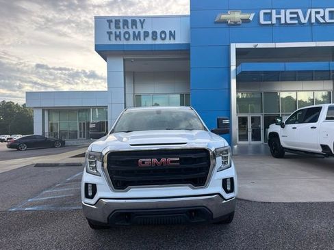 Used 2020 GMC Sierra 1500 4x4 Crew Cab w/ Sierra Value Package image 2