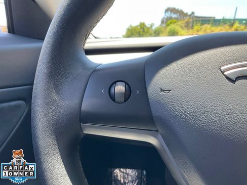 Used 2021 Tesla Model 3 Long Range AWD/4WD image 43